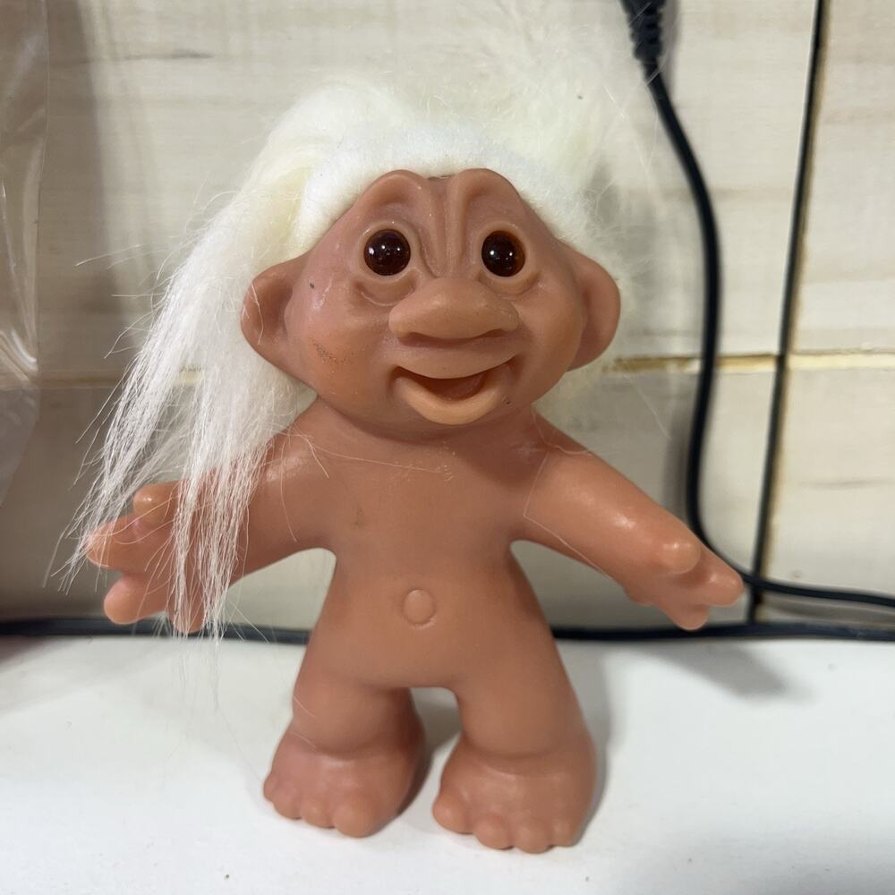 Rare Collector Vintage Dam Troll Doll White Hair 1986 Denmark